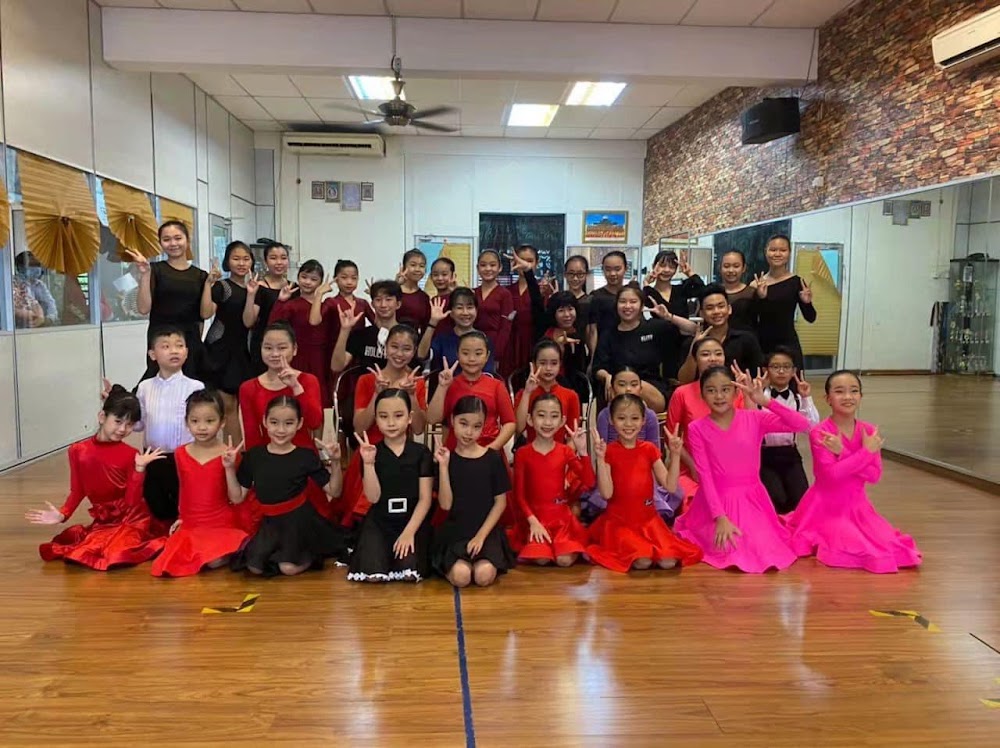 Yencci Dance Studio